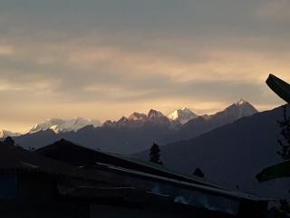 Above The Clouds Restro & Inn - Temi - 7
