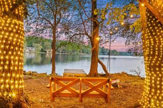 Lakehouse with Boats, MiniGolf, Sauna, HotTub, Swings and Playground! - 5