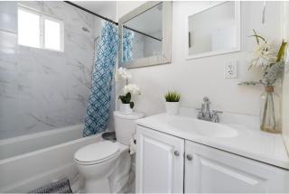 A comfortable place to relax - Oakland - 4