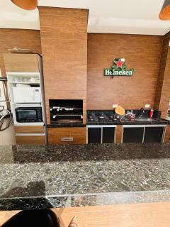 Sobrado espaçoso e aconchegante proximo ao centro - Umuarama - 2