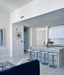 Ocean Views, Your Oasis Awaits - Riviera Beach - 3