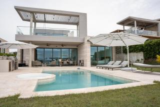 Villa Puerta- Luxury Seaside Villa - Pendales - 0