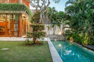 Bale Gede Luxury Villas by Moria - Canggu - 5