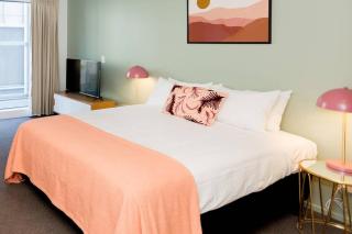 Cosy Studio In CDB With Kitchenette - Christchurch - 9