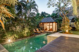 Bale Gede Luxury Villas by Moria - Canggu - 4