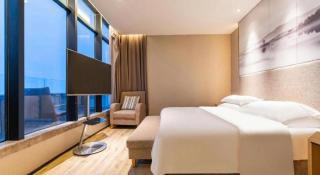 Qingdao Elegance Hotel - Qingdao - 1