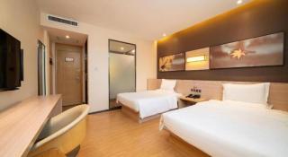 IU Hotel Xi'an Gulou Huimin Street Qiaozikou Metro Station - 1