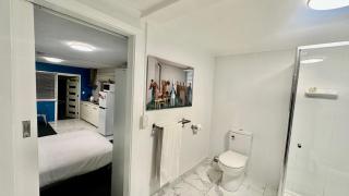 & Art Motel - 3
