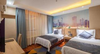 Chonpines Hotel Shenzhen Gongming Honghuashan Metro Station - 1