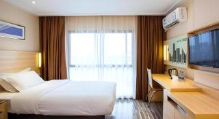 City Comfort Inn Guilin North High Speed Railway Station Square - Guilin - 9