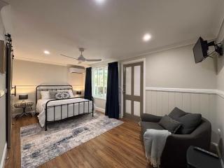 Mitta Glen Guesthouse - Flaxton - 6