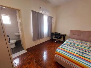 Putra Heights S10 Roomstay Subang Jaya - Subang Jaya - 0
