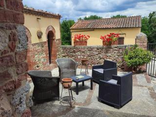 Podere Rinascidentro - 2