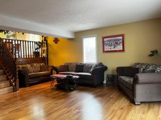 Grier Place - Calgary - 5