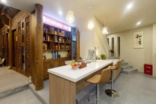 Crazy Stone Inn - Lijiang - 1