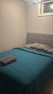 Vacation home near West Edmonton Mall - Edmonton - 3