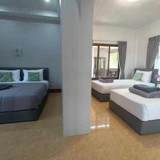 Phalarn Inn Resort - 1