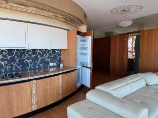 Helios Extra Luxury Jacuzzi apartment in Vilnius skyscraper 20 floor - Vilnius - 4