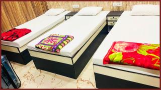 !! KOLKATA Dev Guest House #Howrah Kolkata Near Railway Station - Free Wifi - Fully Air Conditioned - Good and Spacious Room - Excellent Service Recommended Hotel - 7