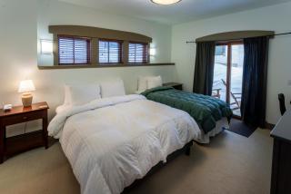 7301- Three Bedroom Deluxe Crossings Townhomes townhouse - 1