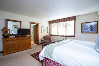 Trail's End Lodge at Deer Valley Resort - Three Bedroom Residence with Spa #301 condo - Park City - 3