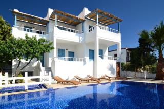 Yalıkavak 8 min Gümüşlük 3 min - Bodrum - 0