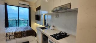 Skyhouse BSD by Kakarama Room - Cilenggang - 1