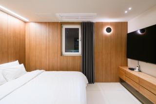 Hotel Home - 7
