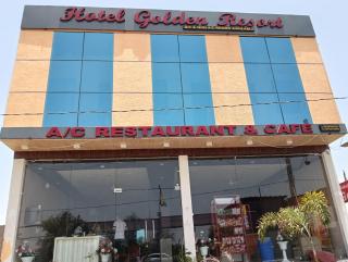Hotel Golden Resort - Jāmb - 0