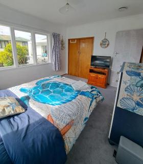 Sunny room in Bayview - Auckland - 2