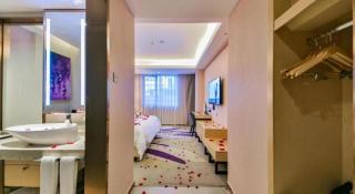 Lavande Hotel Dali High-Speed Railway Station Erhai Park - Dali - 8