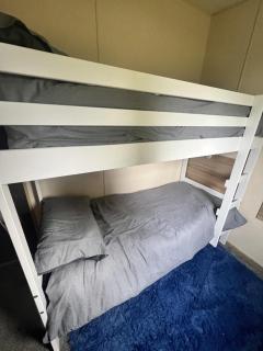 Homely Caravan With Side Decking At Valley Farm Nearby Clacton-On-Sea Ref 46077V - Great Clacton - 3