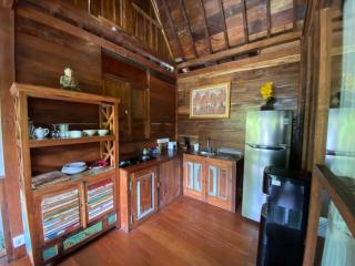 Villa Rumah Lumbung The Wooden House - Ubud - 2
