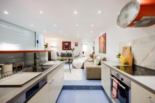 Chic Retreat with Jacuzzi by Gozsdu Udvar & FashionSt - Budapest - 6