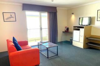 Mandarin Motel - 2