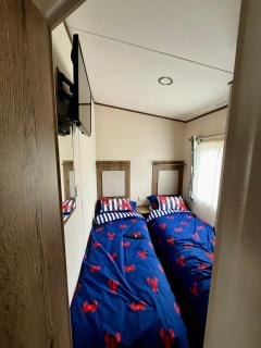 166 unity beach central location sleeps 8 pet friendly caravan - Brean - 2