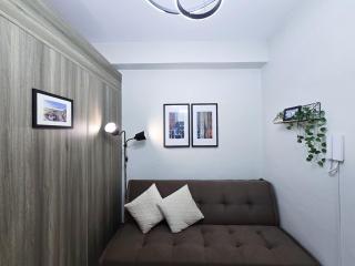 1BR Condotel with Balcony at FAME Residences #FM31-1 - 5