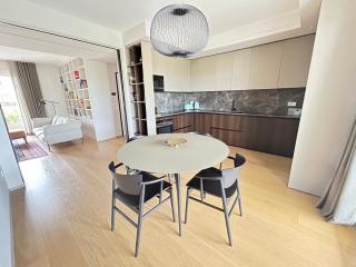 Luxury Designer Apartment with Terrace - 8