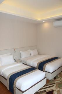 Hotel Royal Lacasa Near Delhi Airport - Neu-Delhi - 6