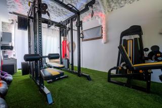 Baroque art with Pool Sauna Gym - Pridraga - 4