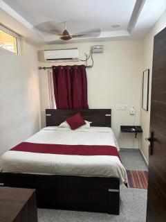Hotel Mythri - Jāmb - 6