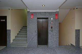 Hotel O Comfort Zone - Noida - 9
