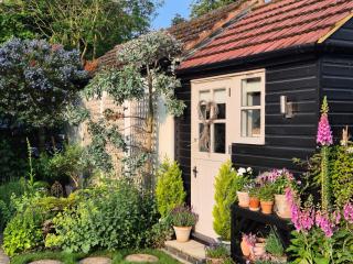 Owl Lodge - Newport Pagnell - 9