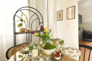 Cozy Green Oasis 2BR Apt a 3 Min Walk from Beach by Sea N' Rent - Tel Aviv - 6