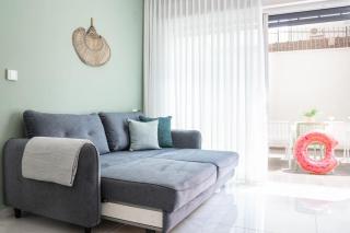 Tranquil Stay Near the Beach - 4