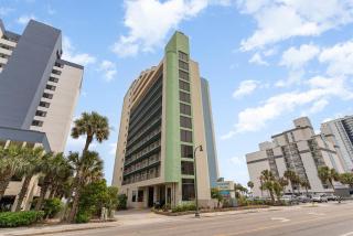 Stylish Escape Oceanview Suite at Meridian Plaza! 1405 - Myrtle Beach - 5