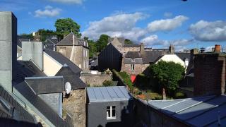 Cour historique La cour des trois rois 1 - Villedieu-les-Poëles - 8