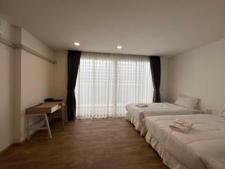 Srirachaseabreeze hotel - Si Racha - 8