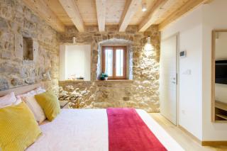 Explore the Historic City Center from a Remodeled Apartment - 5