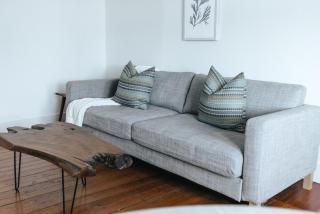 CHIC on Thames St Deck & free parking - Newport - 2